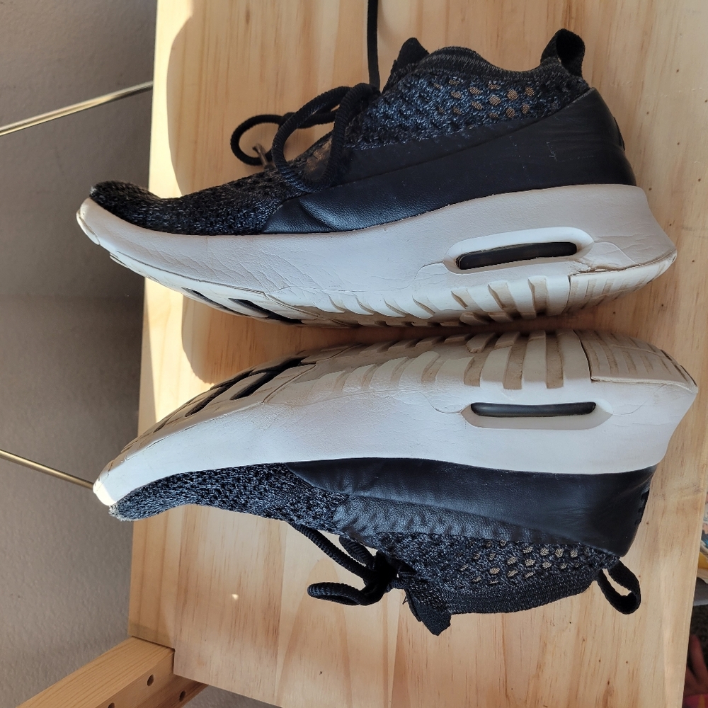 Nike Air Max Thea Ultra Flyknit Running Shoes 7.5 - Picture 8 of 12